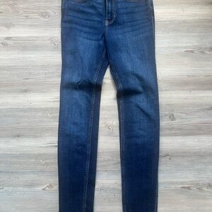 Hollister Dark Blue Skinny Jeans size 3